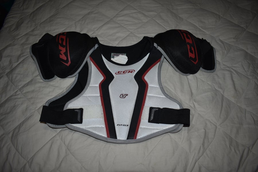CCM U+ Fit03 Hockey Shoulder Pads, Senior Medium