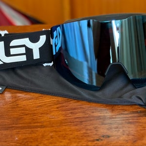 Unisex Oakley FALL LINE L Ski Goggles Large (New)