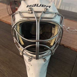 Senior Medium Bauer Profile 950 Goalie Mask (Used)