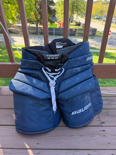 Senior Large Bauer Pro Hockey Goalie Pants (Used)