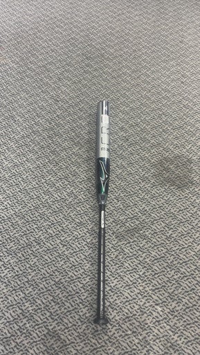 Used Mizuno CRBN BB/SB Fastpitch Bat 33" 11793-S000254170