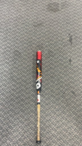 DeMarini (Used) (-10) 32" Bat