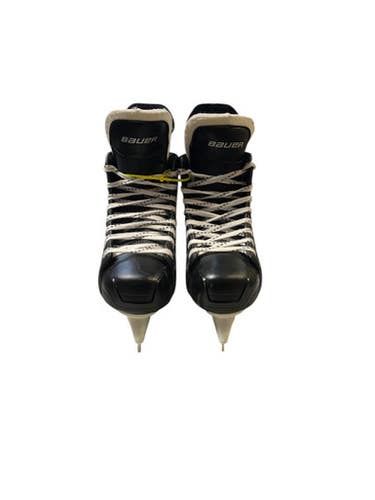 Used Bauer SUPREME 140 Intermediate Hockey Skate Intermediate 5.0 11706-S000365247