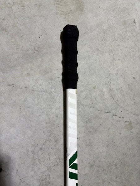 Warrior Ritual V1+ Pro Stock Composite Goalie Stick 28” Paddle BOW 4759