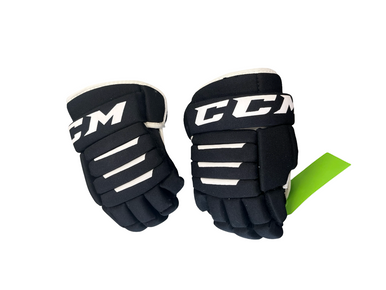 Used CCM TACKS 4R2 9 IN Youth Gloves Black 9" 11682-S000120659