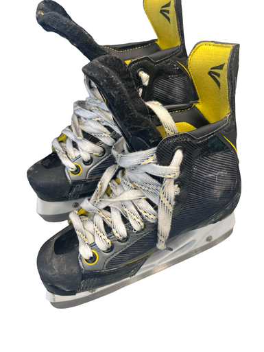 Used Easton RS Junior Hockey Skate Junior 04 11682-S000120515