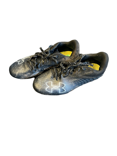 Used Under Armour Soccer Cleats Black Junior 03.5 11682-S000104744