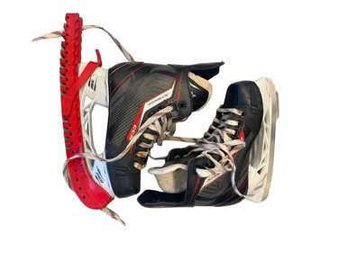 Used CCM JETSPEED 250 Junior Hockey Skate Junior 02 11682-S000108134