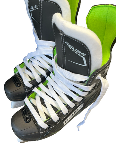 Used Bauer XLS Junior Hockey Skate Junior 02 11682-S000116402