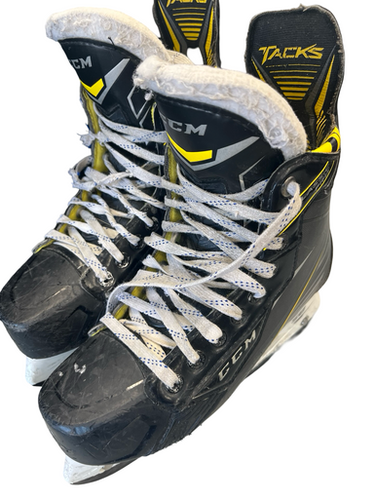 Used CCM CLASSIC PRO TACKS Senior Hockey Skate Senior 6 11682-S000113437