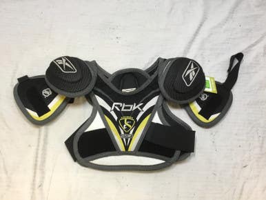 Used Reebok YOUTH SHOULDER SM Hockey Shoulder Pads 11682-S000069206