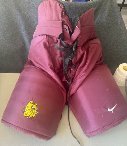 University of Minnesota Duluth UMD Senior Small Nike Hockey Pants Pro Stock (Used)