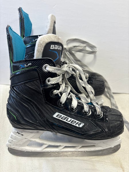 Bauer XLP Hockey Skates Regular Width Size 1 (Used)
