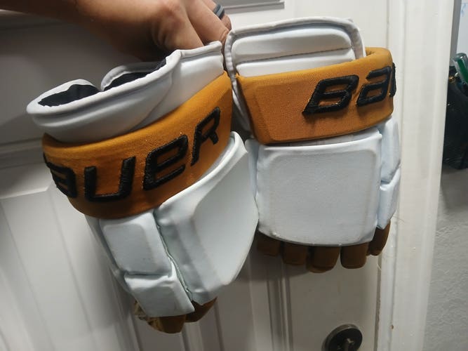 Bauer Pro Series Gloves 15" Pro Stock (Used)
