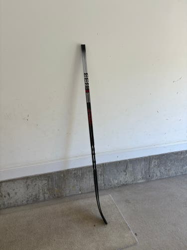 Senior CCM JetSpeed Right Handed Hockey Stick P29 (New)