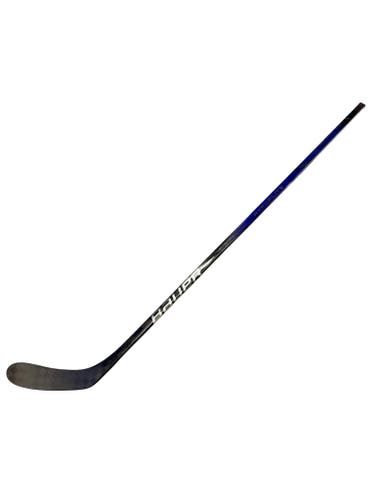 Bauer Vapor Hyperlite 2 RH Pro Stock Hockey Stick Grip Sr 77 Flex P28 Blue G20