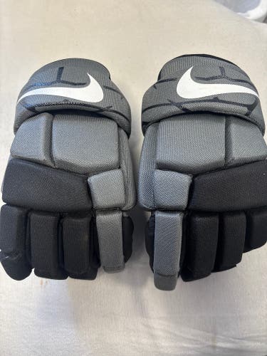 Nike Vapor LT Lacrosse Gloves Small (Used)