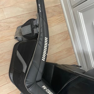 28+1” Warrior Ritual G6 E+ Goalie Leg Pads (Used)