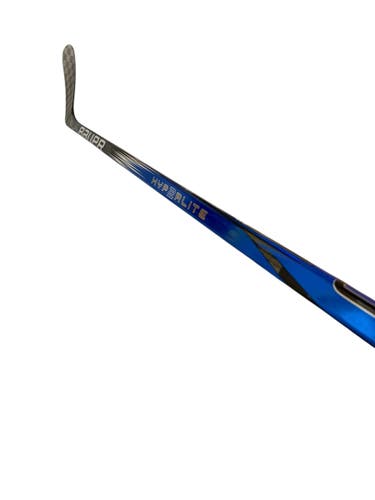 Bauer Vapor Hyperlite 2 RH Pro Stock Hockey Stick Grip Int 55 Flex P28 Blue G27