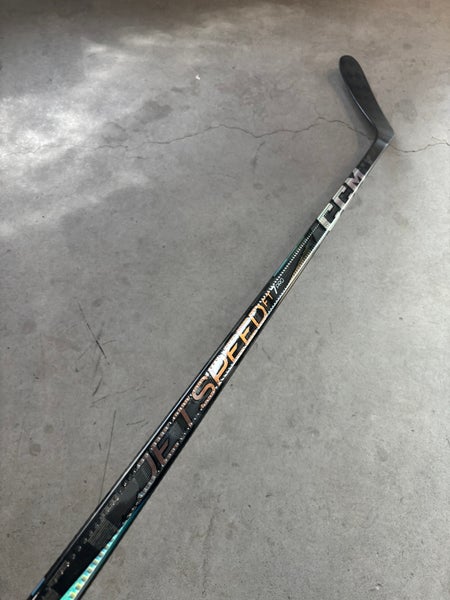 80 Flex P28M Senior CCM Jetspeed FT7 Pro Left Hand Hockey Stick Pro Stock (New) NCAA
