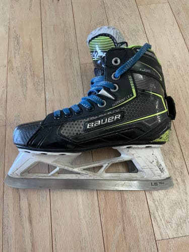 Bauer GSX Hockey Goalie Skates Regular Width Size 3 (Used)