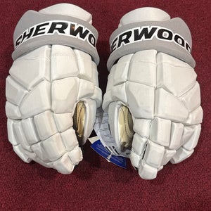 LA Kings white Sher-Wood Rekker Morph 1 Gloves (New) Item#LAWO
