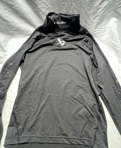 NEW! Bauer Youth Medium LS NeckProtect Base Layer Shirt