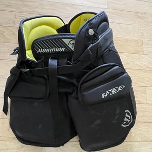 Junior XL Warrior Ritual x3 E+ Hockey Goalie Pants (Used)