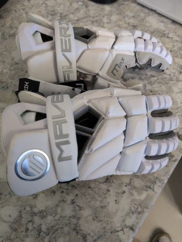 Maverik Max Lacrosse Gloves 10" (New)