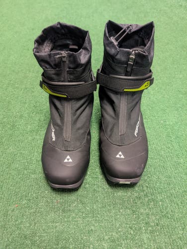 Classic 42 Fischer OTX Trail Cross Country Ski Boots (Used)
