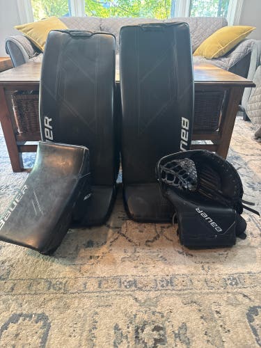 33" Bauer Mach Regular Goalie Full Set (Used)