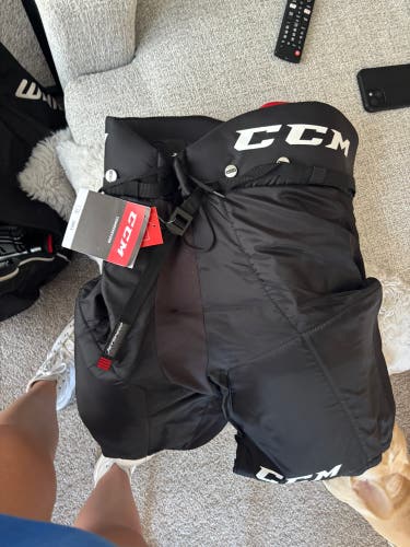 Men's Medium Senior CCM Black Pants (New)