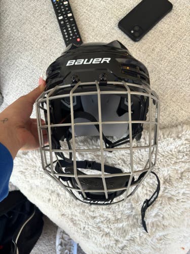 Large Bauer Helmet (New)