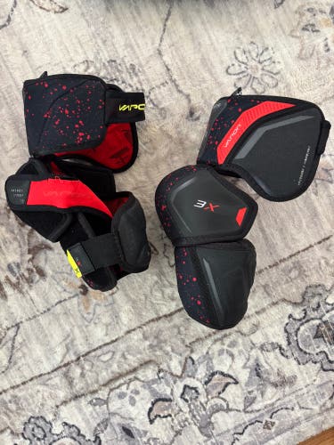 Senior Medium Bauer Vapor 3X Pro Elbow Pads (Used)