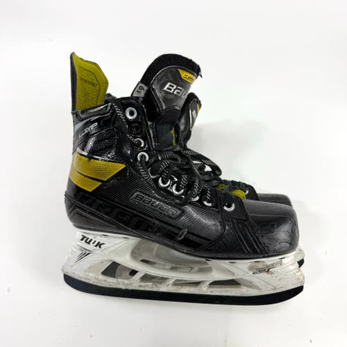 Used Bauer Supreme Comp Skates | 6.5 EE | E349