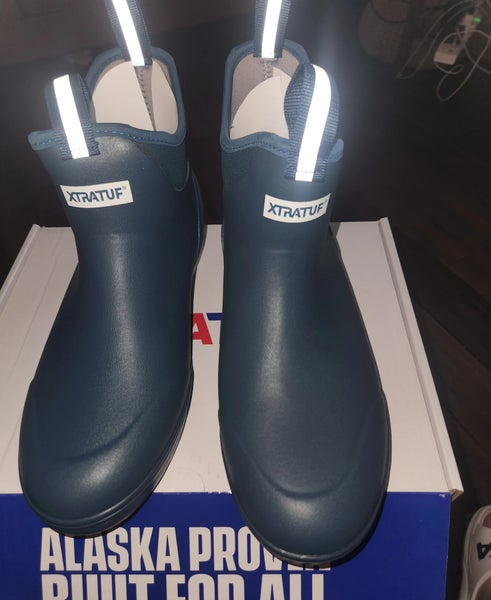 6" Ankle deck Boot XtraTuf NEW Men size 10