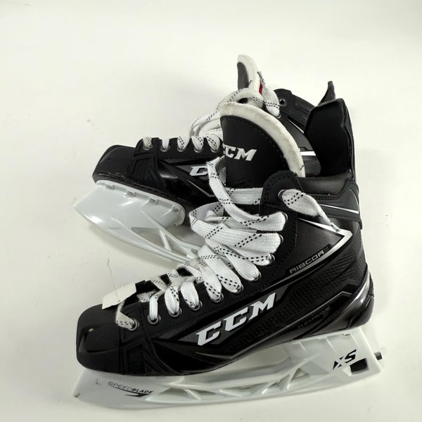 New CCM Ribcor 80K Skates | 10.5 D | R233