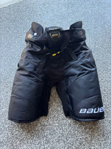 Used Senior XL Bauer Supreme Ultrasonic Hockey Pants