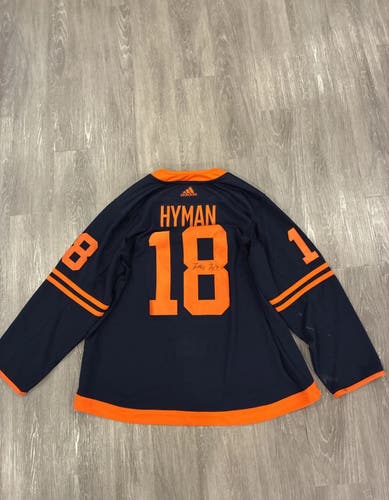 Signed Zach Hyman Edmonton Oilers Jersey - Excellent Condition