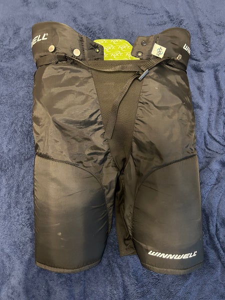Men's Senior XL Winnwell Hockey Pants (Used)