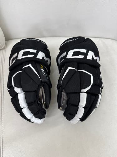 CCM Gloves 14" (Used)