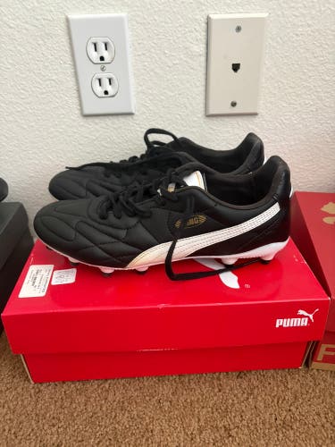 Men's Size M 8.5 (W 9.5) Puma King Cleats (Used)