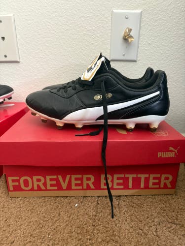 Men's Size M 8.0 (W 9.0) Puma King Cleats (Used)