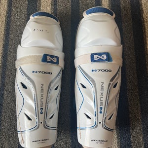 Junior Bauer Nexus N7000 12" Shin Pads (Used)