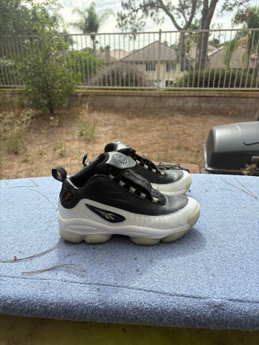Men's Size M 8.5 (W 9.5) Reebok Shoes (Used)