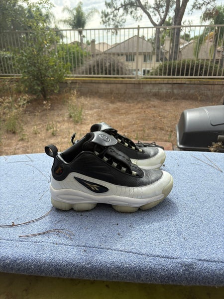 Men's Size M 8.5 (W 9.5) Reebok Shoes (Used)