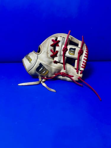 Wilson A2000 1786 RH Baseball Glove 11.5" (Used)
