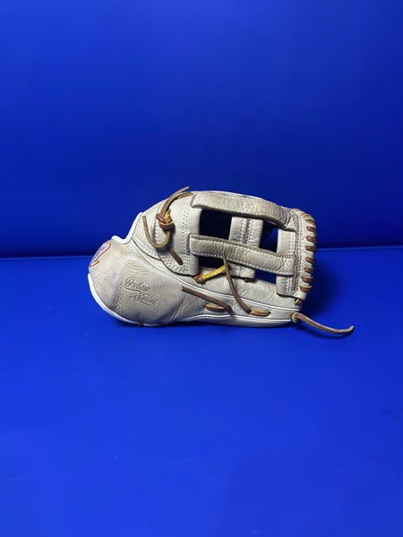 Marucci Oxbow RH Baseball Glove 12.5" (Used)