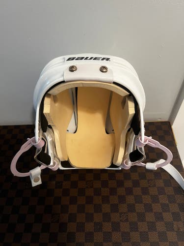 Medium Bauer HH4000 Helmet (New)