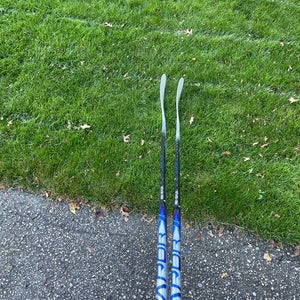 Intermediate Bauer Vapor FlyLite Left Hand Hockey Stick P92 (New)
